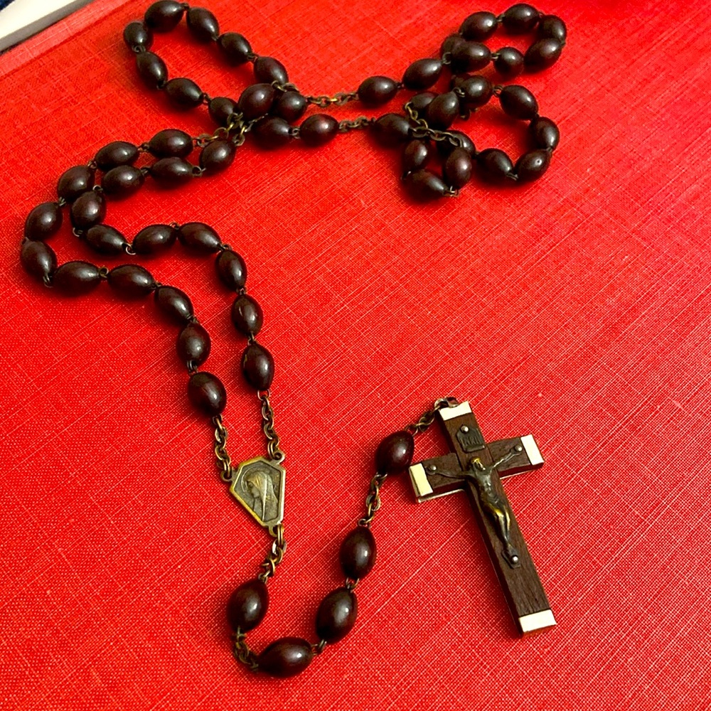 Vintage Made in Italy Wood Beads Mary Medallion Rosary